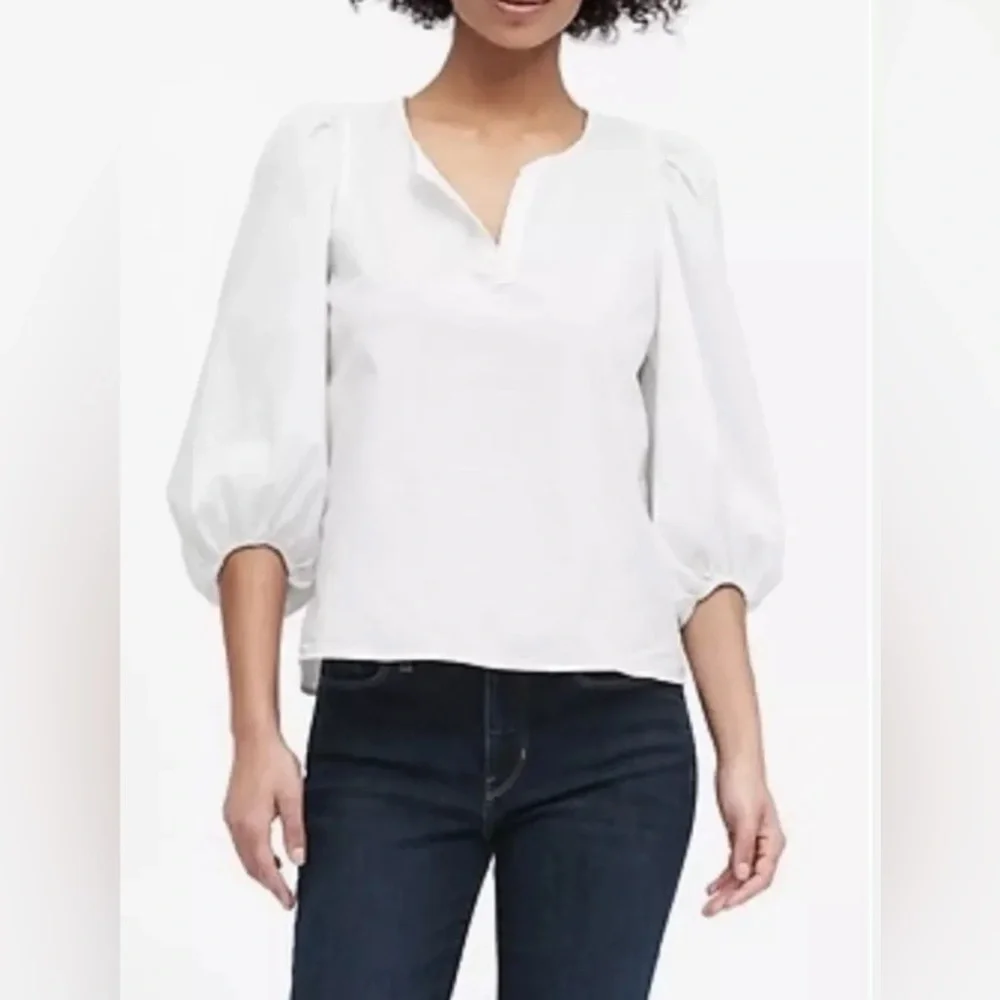 Banana Republic White 3/4 Puff Sleeve Split Neck Blouse Top XS 0741